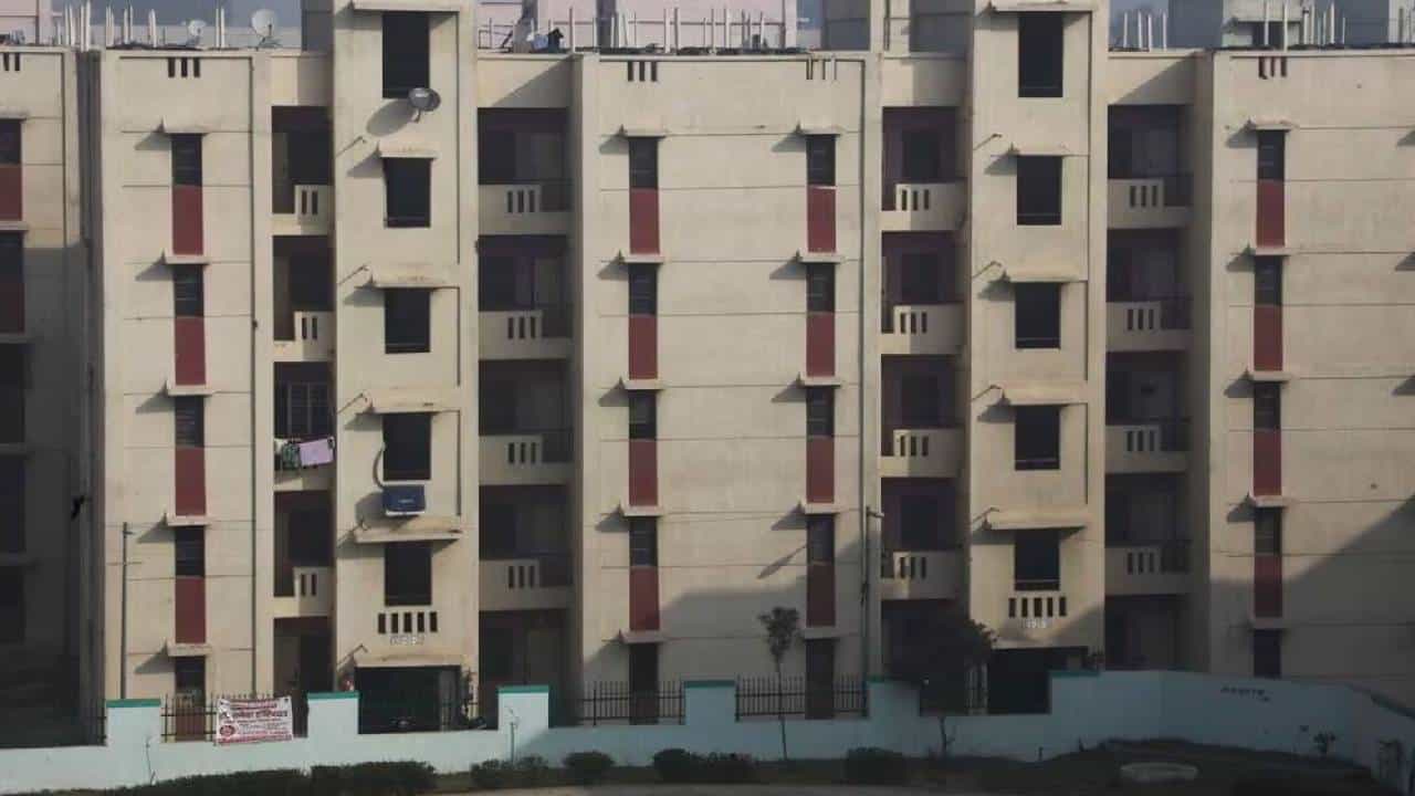 ‘या’ शहरातील फ्लॅट 5 ते 12 लाखांनी स्वस्त होणार, जाणून घ्या