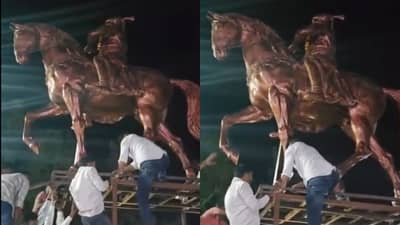 चिखला काकड गावात शिवरायांच्या पुतळ्यावरुन संघर्ष पेटला, संचारबंदी लागू, सरपंचासह 23 जण अटकेत