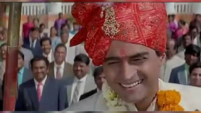 1999 मधील प्रसिद्ध गाणं, जे प्रत्येक लग्नात लागत, त्यावर प्रत्येक जण धरतो ठेका