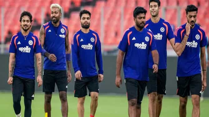 T20 World Cup 2026 : टीम इंडियातील एका खेळाडूचं नशीब जोरात, सूर्या, गंभीर यांनी त्याला सांगून ठेवलय तू फक्त...