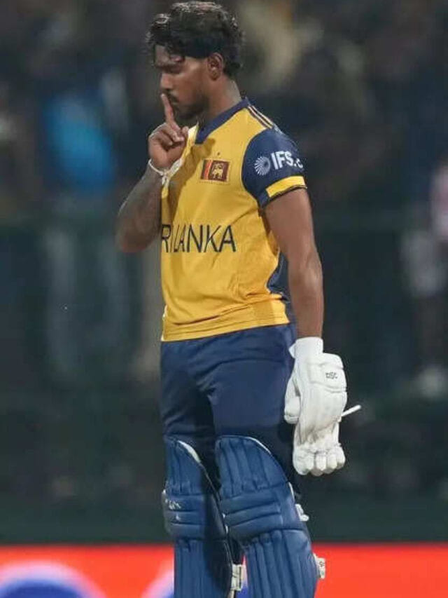 टी 20i वर्ल्ड कप स्पर्धेत वेगवान शतक लगावणारे फलंदाज, नंबर 1 कोण?