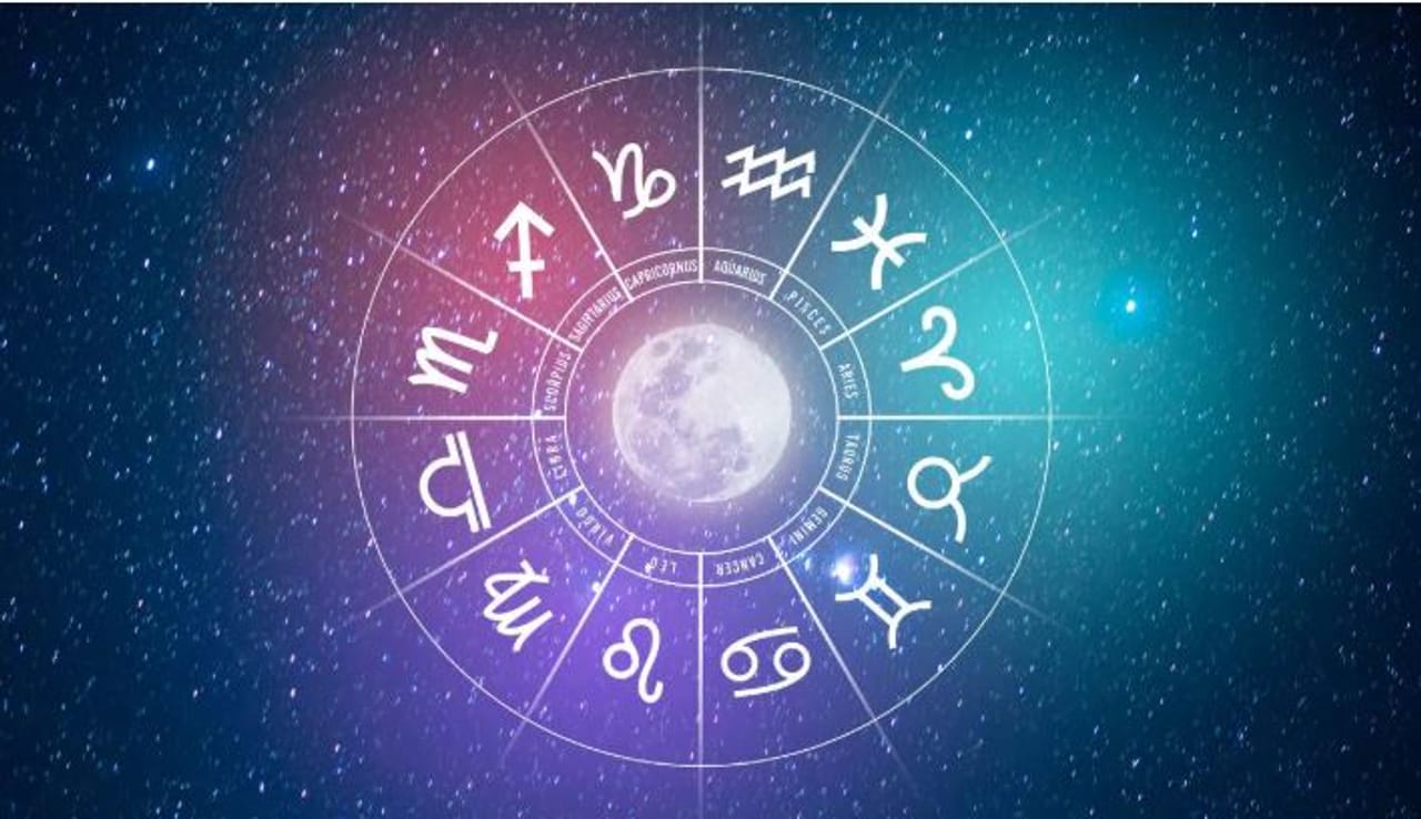 गुरुवारचा म्हणजेच 5 फेब्रुवारीचा दिवस अनेक राशींसाठी विशेष असणार आहे. या दिवशी काही राशीच्या लोकांना धनलाभ होईल. तसेच काही राशींचे तर नशीबच चमकण्याची शक्यता आहे. काही लोकांना मोठा आर्थिक फायदा होण्याची शक्यता आहे. 