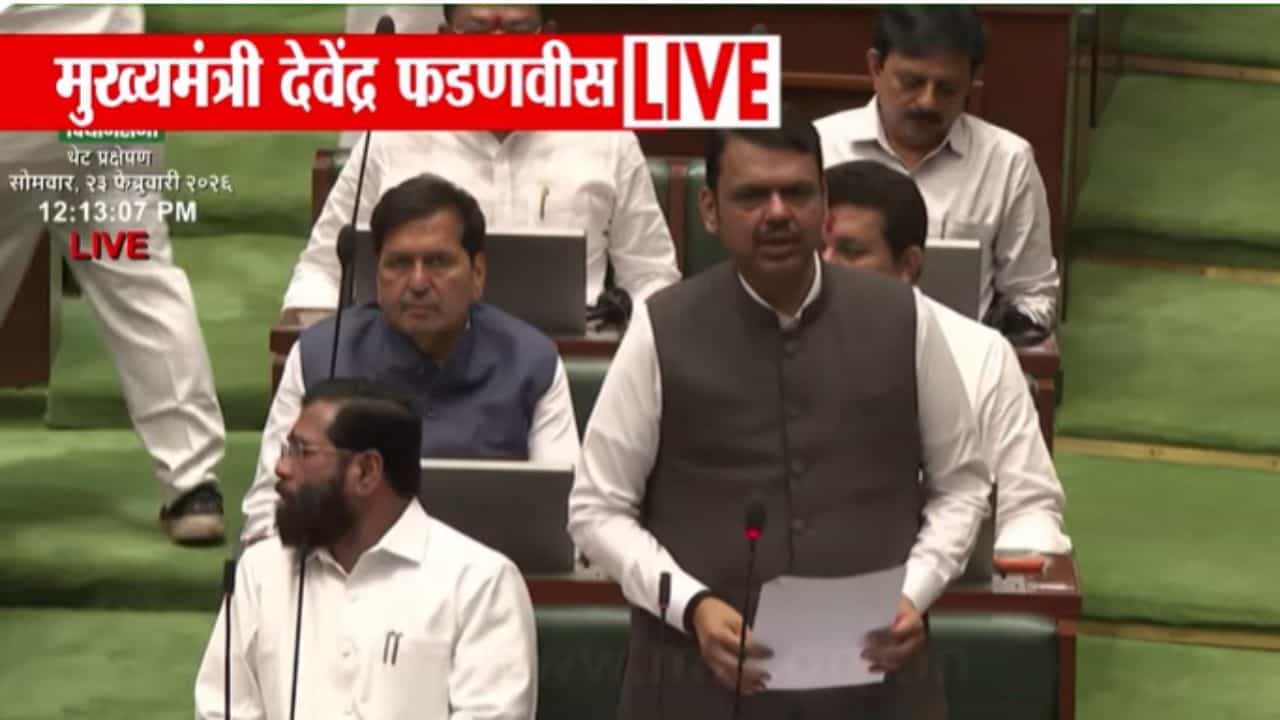 अजितदादांच्या गुलाबी जॅकेटचा किस्सा अन् अधिवेशनात मुख्यमंत्री फडणवीस भावनिक