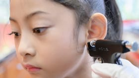 लहानपणी मुलांचे कान का टोचले जातात? 99 टक्के लोकांना माहिती नाही कारण.