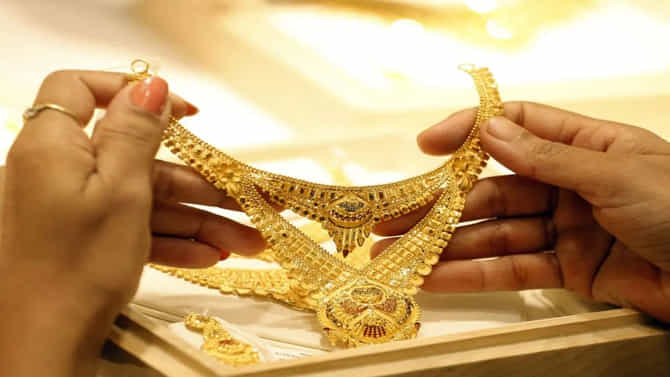 9 कॅरेट सोन्यात किती सोने असते? ते कसे तयार केले जाते, जाणून घ्या