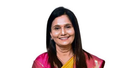 सुनील तटकरे यांच्या नावाने कोणी बनावट पत्र, सही, शिक्के.. अजितदादांच्या निधनानंतर राष्ट्रवादीच्या नगरसेविकेचा खळबळजनक आरोप