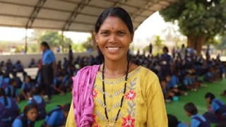 Budget 2026: महिलांसाठी आता फ्लिपकार्टसारखं स्वत:चं पोर्टल, SHE-Mart बनणार; कशी होणार कमाई?