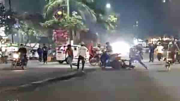 Navi Mumbai Crime : नवीमुंबईत रस्त्यावर ड्रग्स तस्करांचा हैदोस, पोलिसांवर तलवार आणि गावठी कट्ट्याने हल्ला