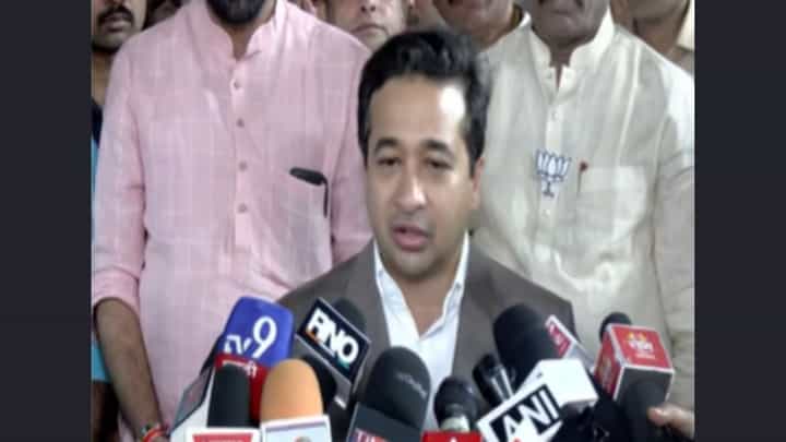 मुंबई, ठाण्यात कोकण भवन उभरण्यात यावं; नितेश राणेंची मागणी मुंबई, ठाण्यात कोकण भवन उभरण्यात यावं; नितेश राणेंची मागणी