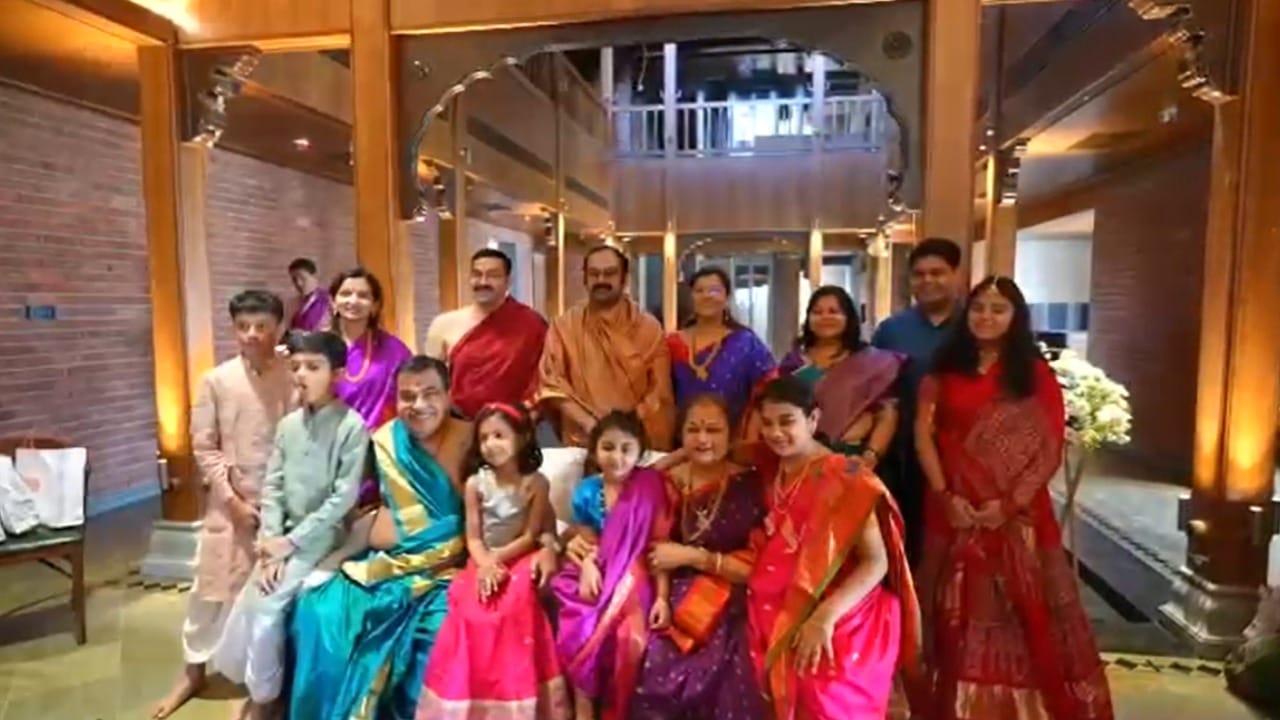 पर्यावरणाची काळजी घेणाऱ्या आणि ऊर्जा वाचवणाऱ्या या वास्तूला 'प्लॅटिनम रेटिंग' मिळाले आहे. नागपुरातील अशा प्रकारचे मानांकन मिळवणारे हे पहिलेच खाजगी घर ठरले आहे.