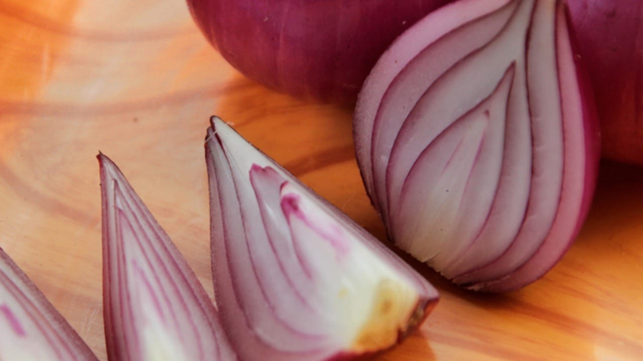 ( डिस्क्लेमर : या आर्टिकलमध्ये देण्यात आलेली माहिती व उपाय हे सामान्य ज्ञानावर आधारित आहेत. आमचा याला दुजोरा नाही. ते अवलंबण्यापूर्वी तज्ज्ञांचा सल्ला जरूर घ्यावा.)