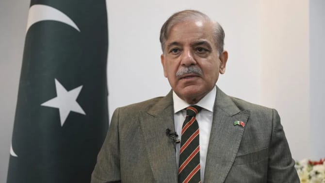 पाकिस्तान मोठ्या संकटात, आणीबाणी लागू, सरकारची मोठी घोषणा