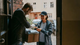 सर्वात मोठा सेल....या फोनवर मिळतेय प्रचंड सूट, ग्राहकांची खरेदीसाठी....