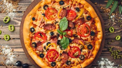 घरी बनवा प्रथिने आणि फायबरयुक्त हेल्दी पिझ्झा, जाणून घ्या संपुर्ण रेसिपी