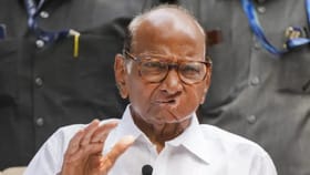 शरद पवारांच्या प्रकृतीबाबत मोठ माहिती समोर, डॉक्टरांनी दिली अशी अपडेट.