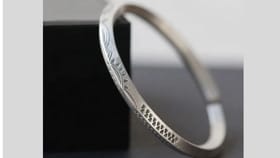 या राशीच्या लोकांनी चांदीचं कडं घालणे मानले जाते शुभ, आहेत अनेक फायदे.