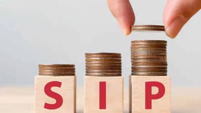 गुंतवणुकीचा फायदा कसा होतो? किती काळानंतर परतावा मिळतो? जाणून घ्या