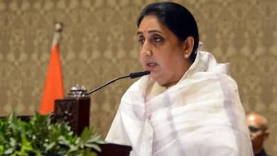 Sunetra Pawar : अजित पवार यांच्या निधनानंतर सुनेत्रा पवार यांचं मोठं पाऊल, मंत्रीमंडळ बैठक आणि..