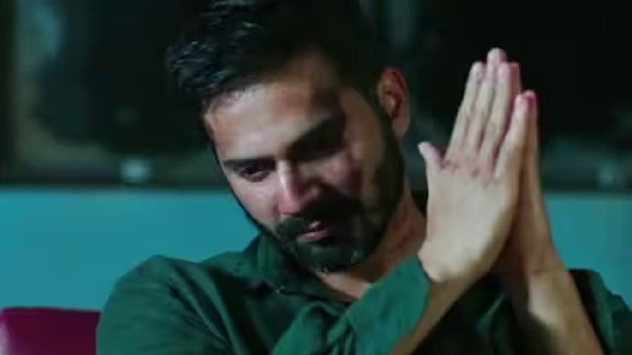 या चित्रपटात वरुण धवन आणि यामी गौतम प्रमुख भूमिकेत झळकले होते. तर खलनायकाच्या भूमिकेत नवाजुद्दीन सिद्दीकीने प्रभावी कामगिरी केली होती. याशिवाय दिव्या दत्ता, विनय पाठक, कुमुद मिश्रा आणि जाकिर हुसैन यांसारख्या दमदार कलाकारांनीही महत्त्वाच्या भूमिका साकारल्या.