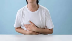 उलट्या बंद करण्यासाठी काय घरगुती उपाय करावे?.