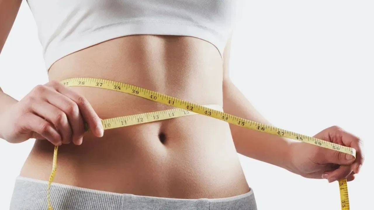 पण खरोखरच अंडा भुर्जी आणि ब्रेड खाल्ल्याने वाढलेले वजन कमी होते का? याबद्दल आपण जाणून घेणार आहोत. सर्वांनाच माहिती आहे की, अंडे आरोग्यासाठी फायदेशीर ठरते.