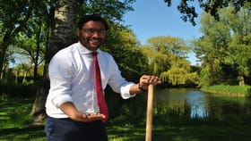 अनाथ ते थेट महापौर, नेदरलँडचे महापौर आईच्या शोधार्थ नागपूरात दाखल.