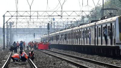 Sunday Mega block Alert : करीरोड, चिंचपोकळी, मस्जिद, सँडहर्स्ट रोड, विलेपार्ले, राम मंदिर स्थानकावर थांबा रद्द