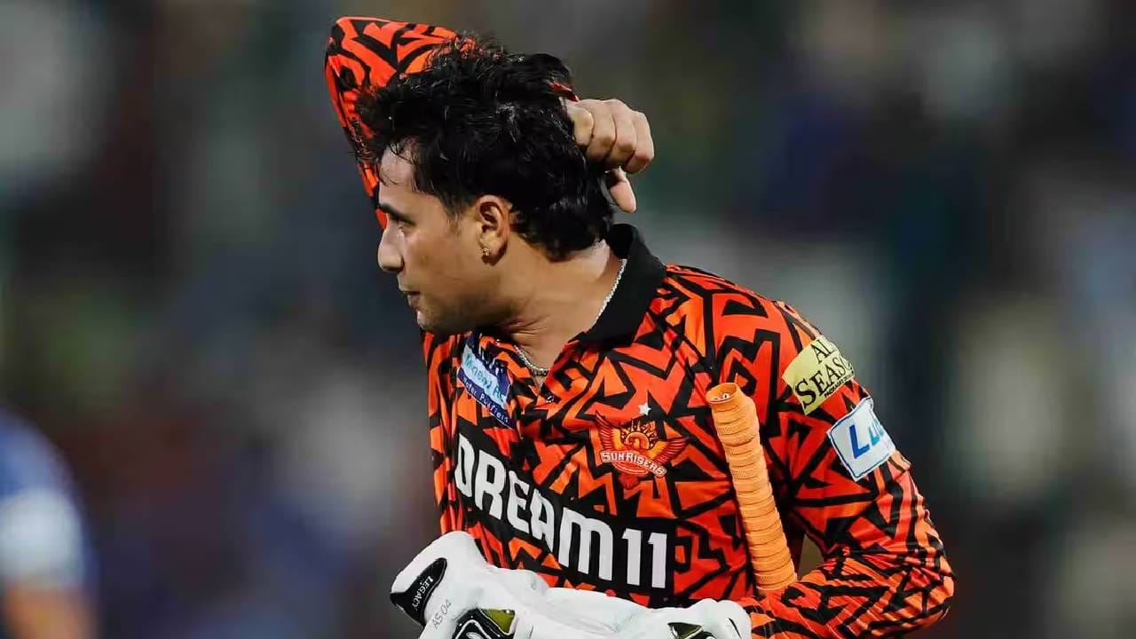 अभिषेक शर्मासमोर आरसीबीची पहिल्याच बॉलवर जोरदार अपील, ओपनर पु्न्हा झिरोवर आऊट?