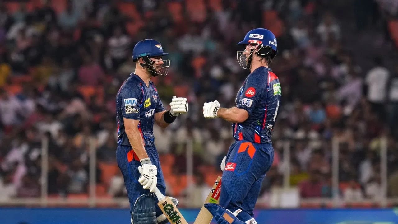 द हंड्रेड 2026 स्पर्धेचा थरार 21 जुलैपासून रंगणार आहे. या मोसमातील सलामीच्या सामन्यात सनरायजर्स विरुद्ध एमआय लंडन आमनेसामने असणार आहेत. तर 16 ऑगस्टला अंतिम सामना खेळवण्यात येणार आहे. (Photo Credit : PTI)