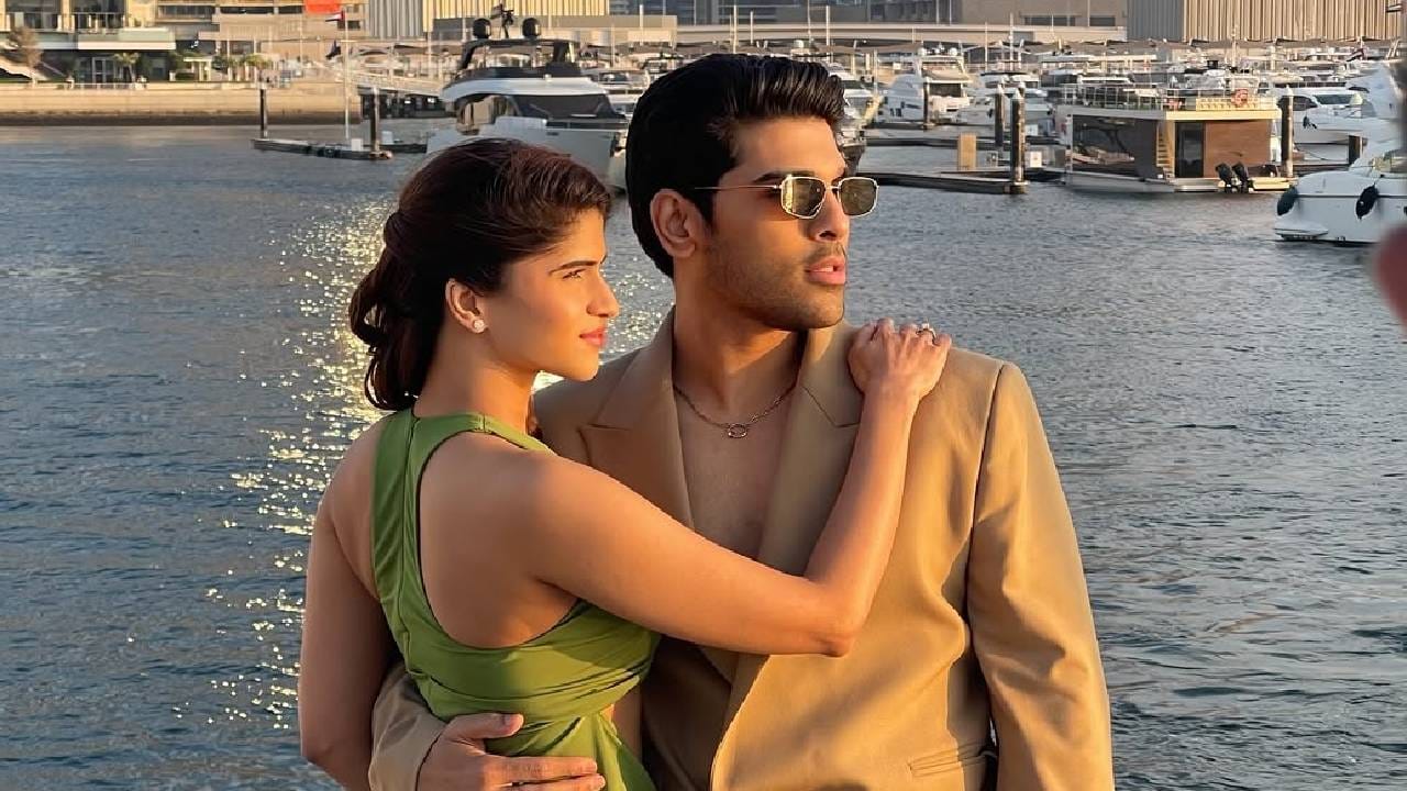 'पुष्पा' स्टार अल्लू अर्जुनच्या कुटुंबात सध्या सनई चौघडे वाजत आहेत. अल्लू अर्जुनचा भाऊ अल्लू सिरीश लग्नबंधनात अडकणार असून त्याच्या लग्नापूर्वीच्या कार्यक्रमांना धूमधडाक्यात सुरुवात झाली आहे. अल्लू सिरीश आणि नयनिका रेड्डी येत्या 6 मार्च रोजी लग्नबंधनात अडकणार आहेत. 
