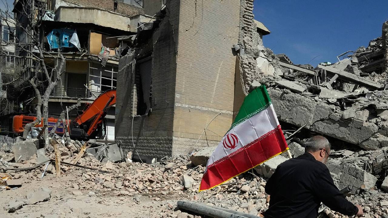 मोठी बातमी! अमेरिका-इस्त्रायल सैन्य थेट घुसणार इराणमध्ये, जमिनीवरून कारवाई, थेट.. मोठी बातमी! अमेरिका-इस्त्रायल सैन्य थेट घुसणार इराणमध्ये, जमिनीवरून कारवाई, थेट..