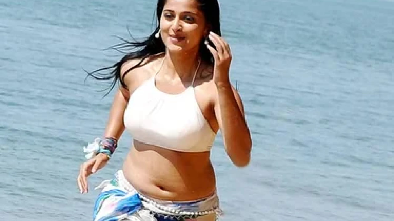 नवीन रिपोर्ट्सनुसार, अनुष्का शेट्टीचा होणारा जोडीदार हा चित्रपटसृष्टीशी संबंधित नसून एक बिझनेसमन आहे. तो तिच्या कुटुंबाचा जवळचा मित्र असल्याचेही सांगितले जात आहे. 