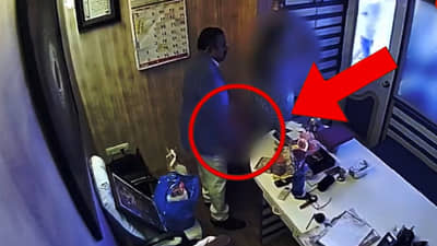 Ashok Kharat Nashik Crime News: लघवी पाजायचा, डोक्यावर तांब्या, पाठमोरी उभी... लंपट खरातचे धक्कादायक कारनामे, भयंकर व्हिडीओ समोर