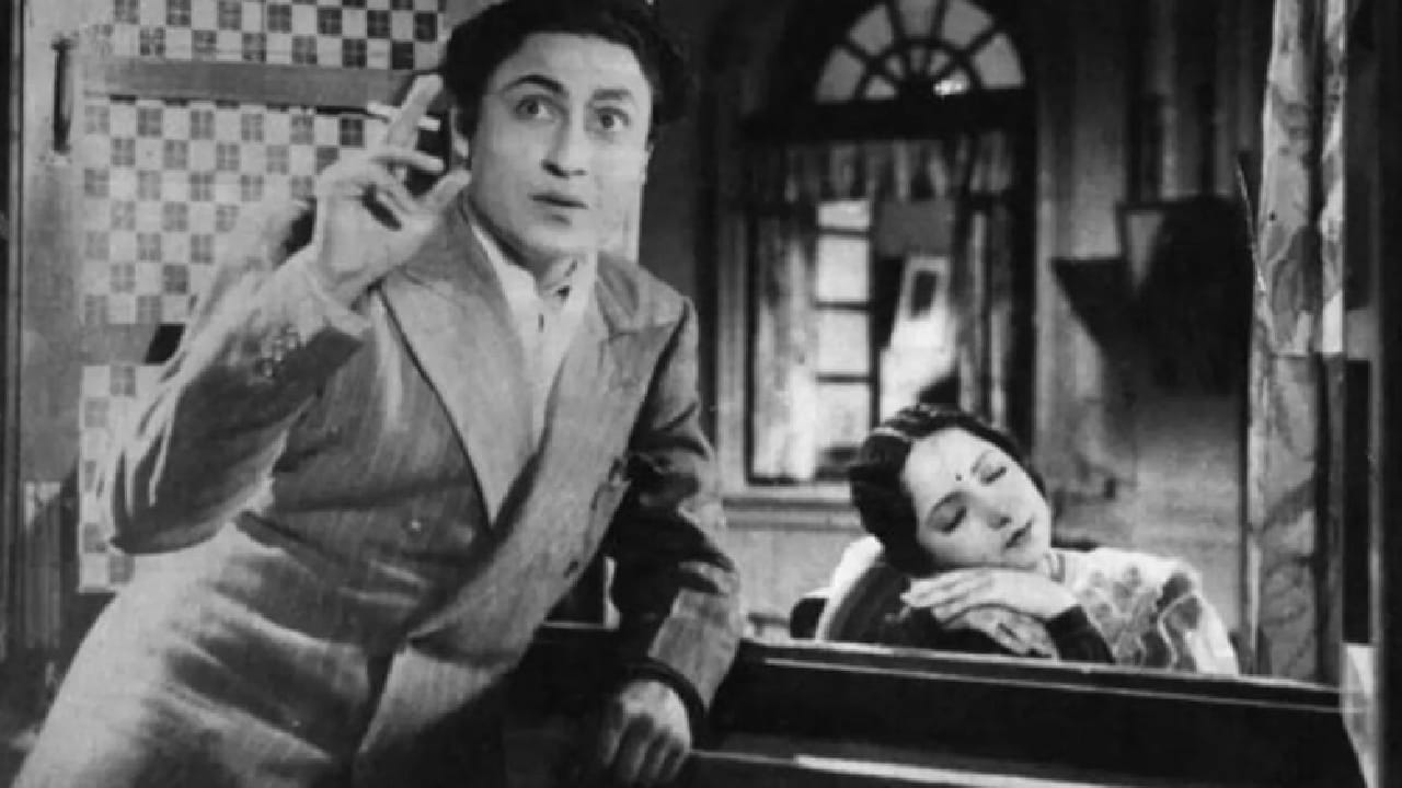 हा चित्रपट भारत स्वतंत्र होण्यापूर्वी प्रदर्शित झाला होता. त्या काळात जगभरात दुसरे महायुद्ध सुरू होते आणि देशात ब्रिटिश सत्ता होती. अशा परिस्थितीत आलेल्या या चित्रपटाने प्रेक्षकांची मनं जिंकली आणि बॉक्स ऑफिसवर मोठा विक्रम केला.