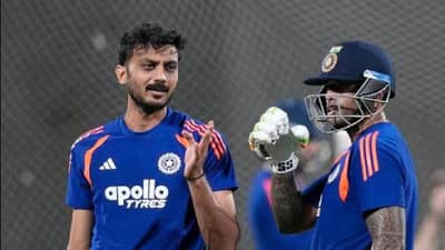 IND vs ENG : सूर्याचा अक्षर पटेलवर विश्वास नाही का? वर्ल्ड कपच्या सेमीफायनल मॅचमध्ये सूर्यकुमार यादव असं कसं करु शकतो?