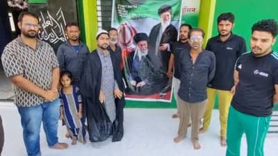 हल्ला इराणवर तीन दिवसाचा दुखवटा बीडमध्ये; अमेरिका, इस्रायलचा झेंडा जाळला