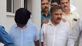 भोंदूबाबा खरात प्रकरणात राज्यातील बड्या नेत्याचा खळबळजनक खुलासा, थेट...