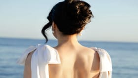 या प्रसिद्ध अभिनेत्रीने मुंबईतले दोन फ्लॅट विकून कमावले इतके कोटी.