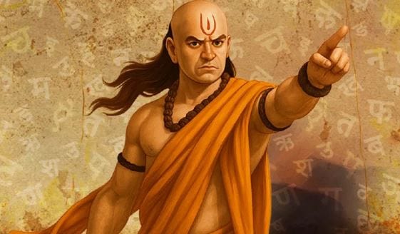 आयुष्यात यशस्वी होण्यासाठी नेमकं काय करायला हवं, याबाबत आचार्य चाणक्य यांनी काही महत्त्वाच्या गोष्टी सांगितलेल्या आहेत. आचार्य चाणक्य यांच्यानुसार वेळ ही सर्वाधिक मौल्यवान गोष्ट आहे. वेळेचा आदर करायला हवा. वेळेचा योग्य उपयोग करणारी व्यक्ती आयुष्यात यशस्वी होते. 