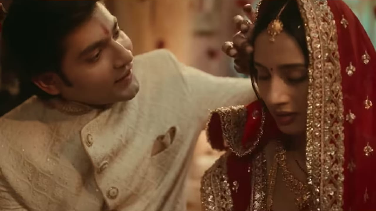 अशा प्रकारच्या विषयांमुळे समाजात जागरूकता वाढते आणि विविध संवेदनशील मुद्द्यांवर चर्चा घडते. विशेषतः तरुण पिढी अशा चित्रपट आणि सीरिजकडे मोठ्या प्रमाणात आकर्षित होत आहे.