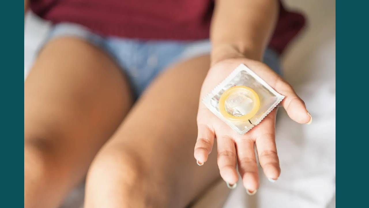 यावर्षी क्युपिड लिमिटेडचा शेअर 10 हिश्यात विभाजीत झाला. या स्टॉकच्या स्प्लिटनंतर क्युपिड लिमिटेडच्या शेअरची फेस व्हॅल्यू 10 रुपयांपेक्षा कमी होऊन 1 रुपये प्रति शेअरवर घसरला होता. 2018 मध्ये या कंपनीने 5 शेअरवर एक शेअर बोनस दिला होता. 