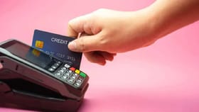 क्रेडिट कार्डमुळे फसवणूक होऊ शकते, ‘हे’ 5 स्कॅम्स जाणून घ्या
