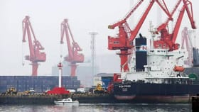 इराण-अमेरिका युद्धाचा जगाला फटका, थेट कच्च्या तेलाच्या दरात मोठा भडका.