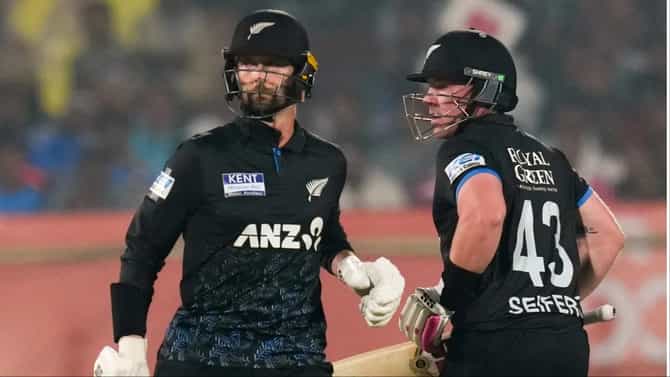 NZ vs SA: गोलंदाजांचा कहर आणि टॉमचा अर्धशतकी झंझावात, न्यूझीलंडचा सलग दुसरा विजय, दक्षिण आफ्रिकेचा 8 विकेट्सने धुव्वा