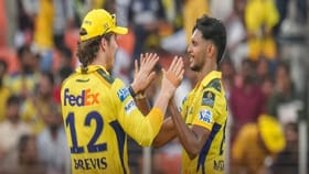 एकाच दिवसात 3 खेळाडू 19 व्या मोसमातून आऊट! CSK कनेक्शन माहितीय?.