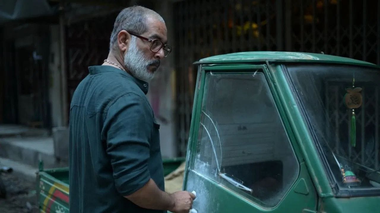 ‘धुरंधर 2’ चित्रपट सध्या प्रचंड गाजत आहे. या सिनेमात अनेक चेहऱ्यांना पुन्हा ओळख मिळाली आहे. जे इंडस्ट्रीतून गायब झाले होते. तर काही चेहऱ्यांना नवीन सुरुवात मिळाली आहे. यात एका कॅरेक्टरला खूपच छोटा रोल मिळालाय...पण महत्वाचा आहे.