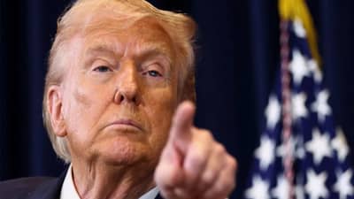 Iran Israel US War : युद्धात अमेरिकेचा इराणवर जबरदस्त घातक वार, एका झटक्यात संपवून टाकली 10...