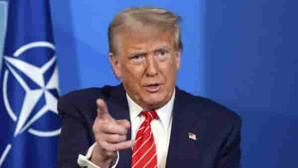 Donald Trump : युद्धात पिछेहाट होत असताना ट्रम्प यांच्यासाठी अजून एक वाईट बातमी, जवळच्या माणसाला ब्रेस्ट कॅन्सरचं निदान