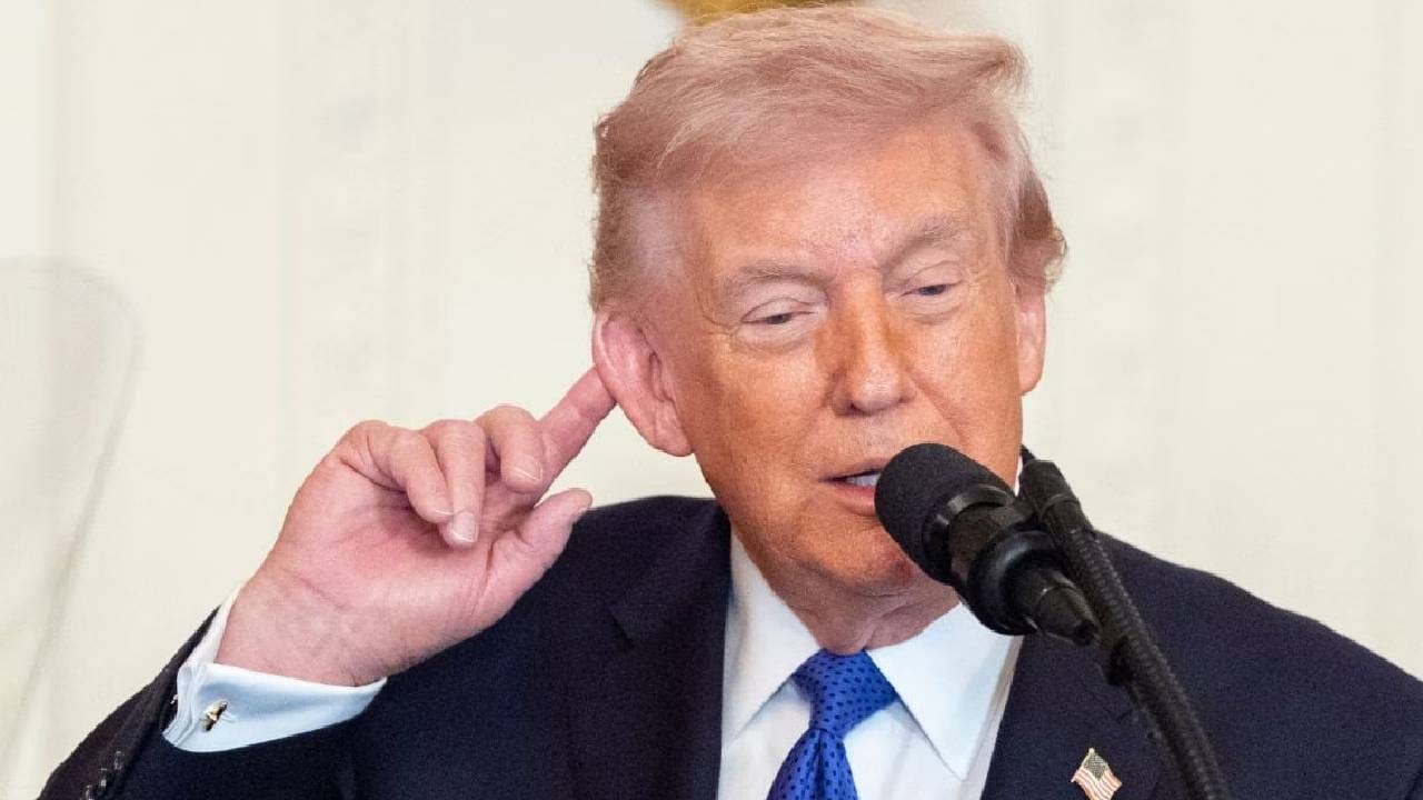 डोनाल्ड ट्रम्प यांनी थेट पाठवले कोरियात अमेरिकन सैन्य, मोठी खळबळ, थेट किम जोंग उनने... डोनाल्ड ट्रम्प यांनी थेट पाठवले कोरियात अमेरिकन सैन्य, मोठी खळबळ, थेट किम जोंग उनने...