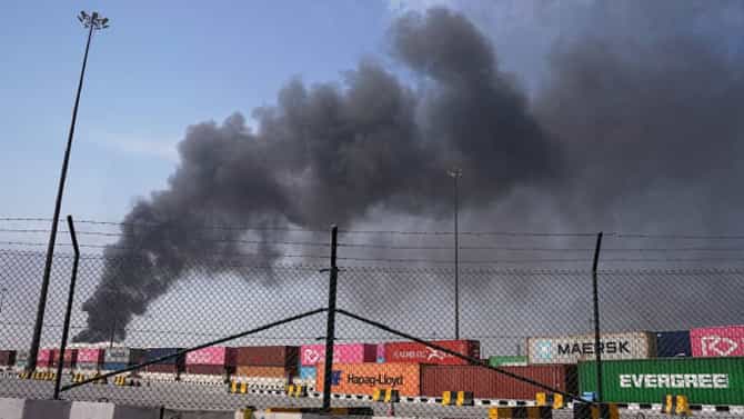 मोठी बातमी! दुबईकडे फक्त 10 दिवस पुरेल इतकाच अन्नसाठा, सुपरमार्केट आणि दुकाने रिकामी, फळे आणि भाज्या...